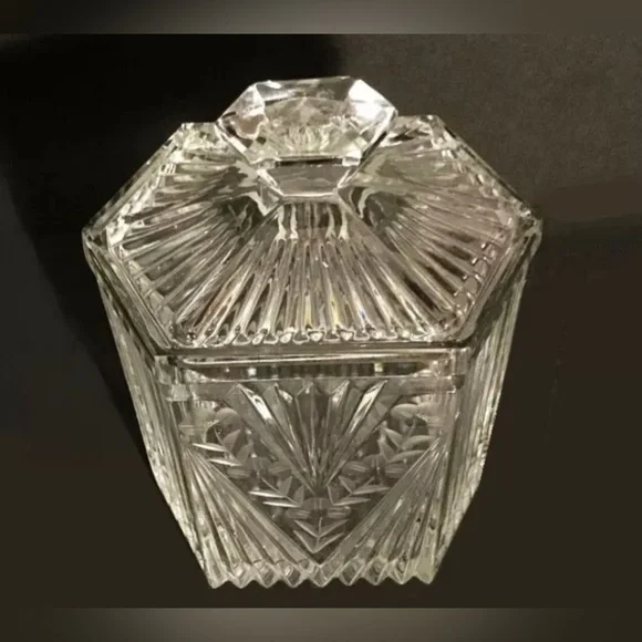 Crystal ice bucket. Elegant art deco design. 1930's vibe. 5 pounds of crystal.